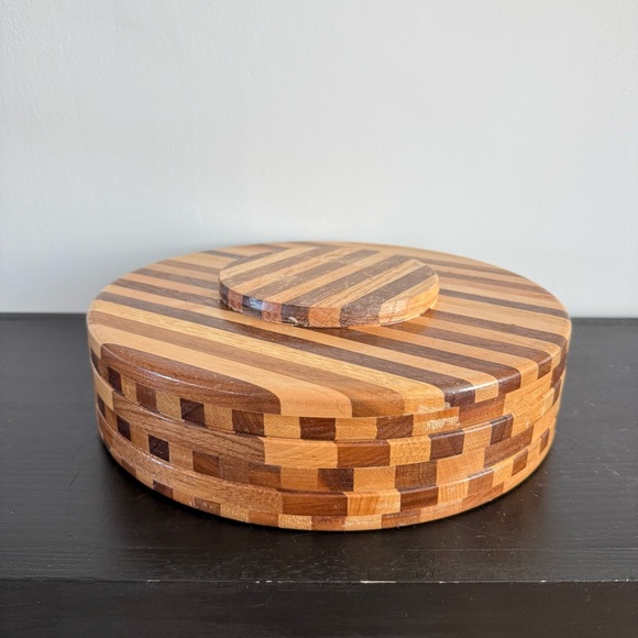 Vintage | Large 11 Inch Segmented Wood Bowl Handcrafted Artisan Turned Art Mixed - Picture 4 of 8